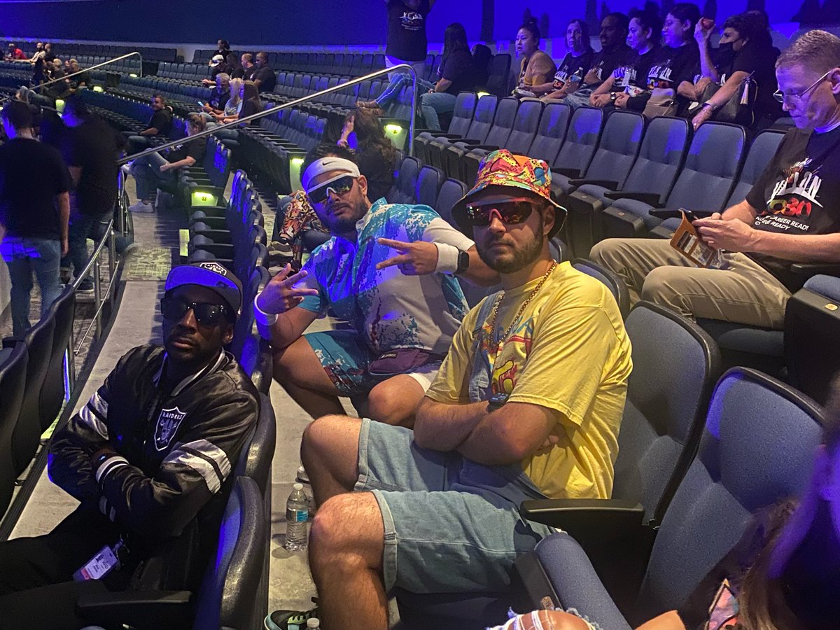 CMMSGoldenLions's tweet photo. McKinzey Athletics won the day. Successful MISD Convocation, on the board for football, and an awesome turnout for the football parent meeting. See everyone at schedule pickup tomorrow 4:30-8pm #GoldenLions #CharleneMcKinzey #GoldenMindset https://t.co/lPc1CwKlwM