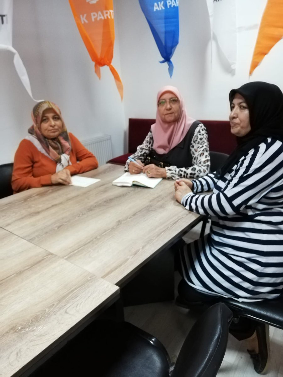 PolatliAkKadin's tweet photo. Haftalık birim başkanları toplantısı birim başkanları tarafından gerçekleştirildi @hatice_cakmak_ @aysekesir https://t.co/agchEvCEgP