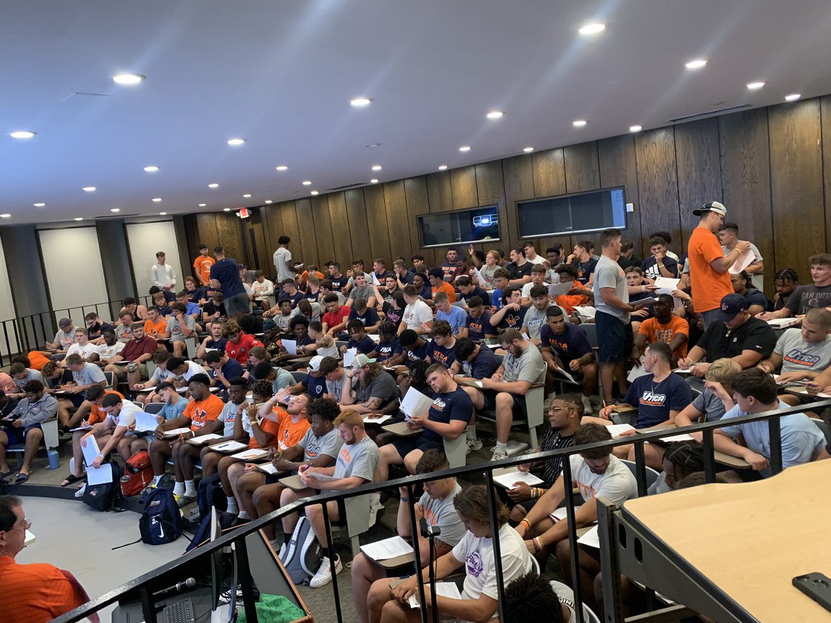 Utica_Football's tweet photo. Day one in the books ✅ 
See you bright and early #Uncommon https://t.co/RZHfLHd8UM