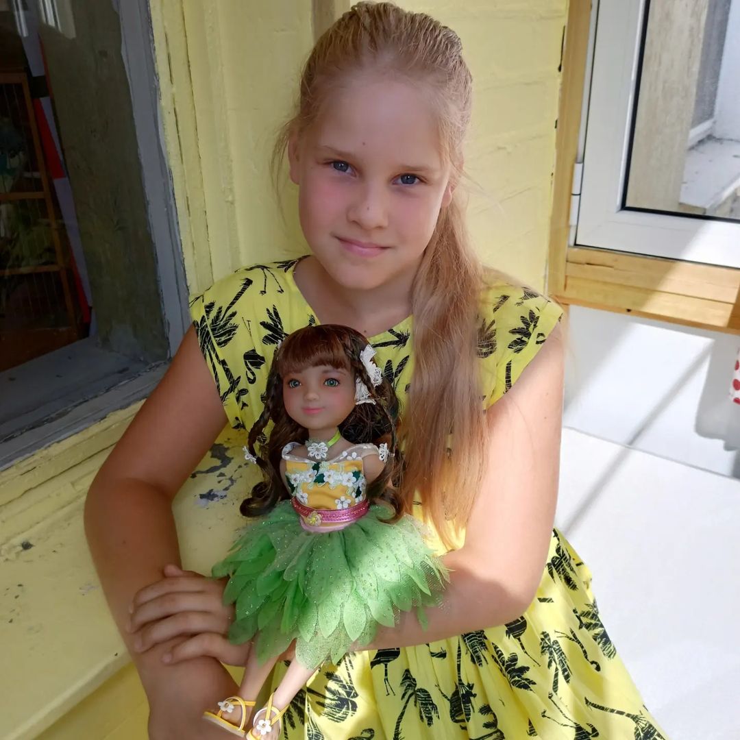 rubyredtoys's tweet photo. We are so proud of Kelly's designer - Angelina Kryshkina!
Thank you IG user tatiana.kindtoys for these photos!
Find out how to create your own dream doll here: https://t.co/mAm8vW1DsU
#createyourdreamdoll #youngdesigners #inspiringminds #dollartist #FanCOLLAB #creativelife https://t.co/ZjCIph7H8r