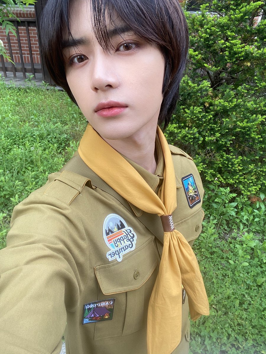 theemosite's tweet photo. Me vine más rápido que la luz al #𝑓airy𔘓𝚍ebut y ser capaz de bailar #𝙶ashina·节奏 mientras le bella @fairyvault canta en vivo, porque verdaderamente que estoy obsesionado con esta joyita desde que salió ♡ 

♥︎ ⋄⋆◟ 𝐒𝗈 𝗅𝗈𝗇𝗀 𝖺𝗇𝖽 𝐠𝐨𝐨𝐝𝐧𝐢𝐠𝐡𝐭 🥀 #Yannick𖤐 https://t.co/UBcOxDzXKI