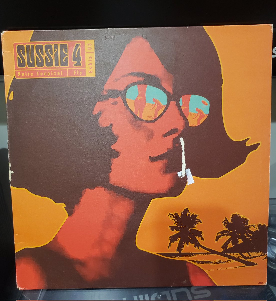 DANTEPH's tweet photo. #Sussie4 #vinyl 12 pulgadas. Lado A: Suite Tropical, Lado B: Fly.
@OdinParada @Cesar_Gudino
©️ Universal Music, #Nopalbeat y Cyber Production,. Año 2001. https://t.co/w0uoY33aOO