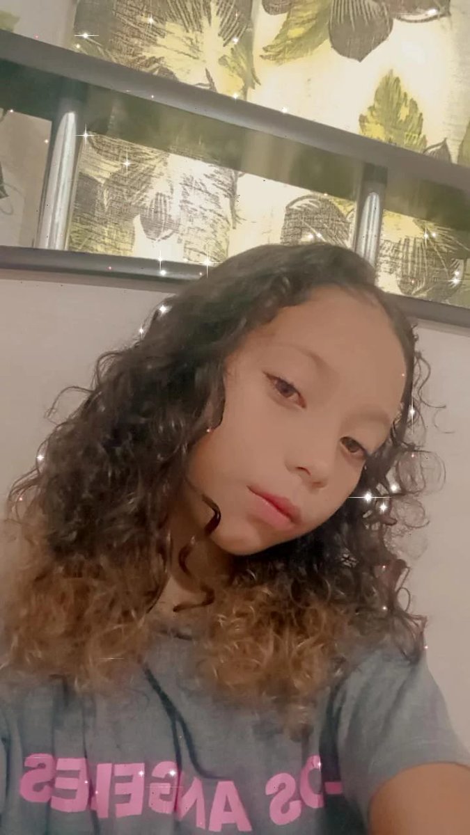 Claudias2lawany's tweet photo. Obrigado Deus por conceder mais uma primavera na vida da minha filha.  TE AMO ❤ 
Feliz seus 09 aninhos 🥳 https://t.co/d5cRAa8SM3