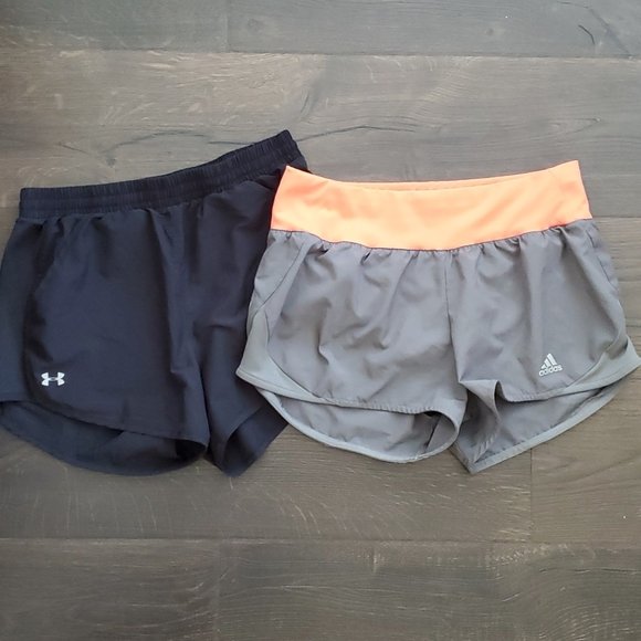 janikk_1's tweet photo. So good I had to share! Check out all the items I'm loving on @Poshmarkapp #poshmark #fashion #style #shopmycloset #orageous #raedunn #adidas: https://t.co/lFe7gDyGKC https://t.co/cX6DWECavu