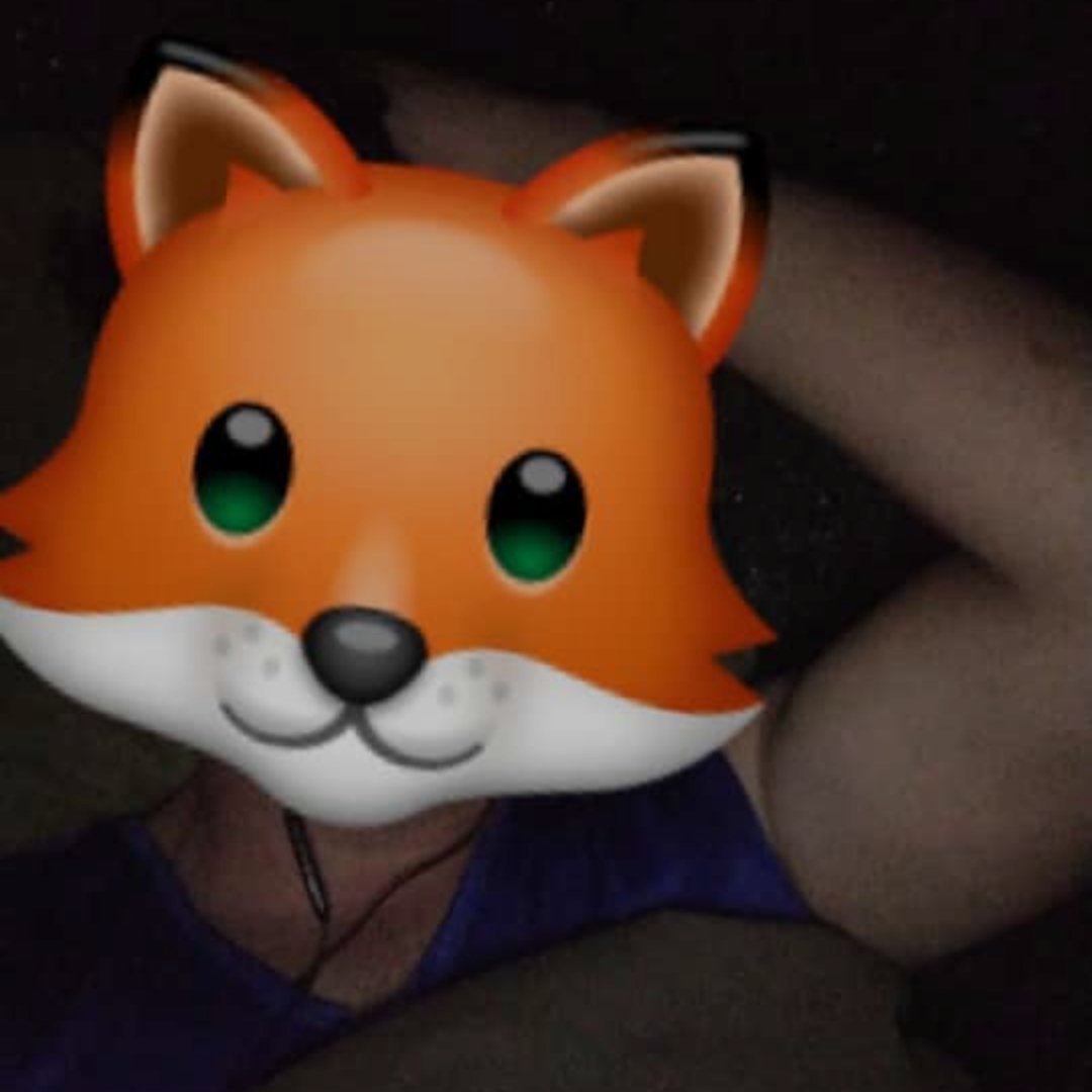 Azpicuba's tweet image. Coge tus 15 horas ay coño muy malo tuve quwe ser en otra vida para nacer en esta isla de mierda🤐🤐🤐🤐
.
Ah!!! Vendo mi cama total duermo ya en el techo todas las noches