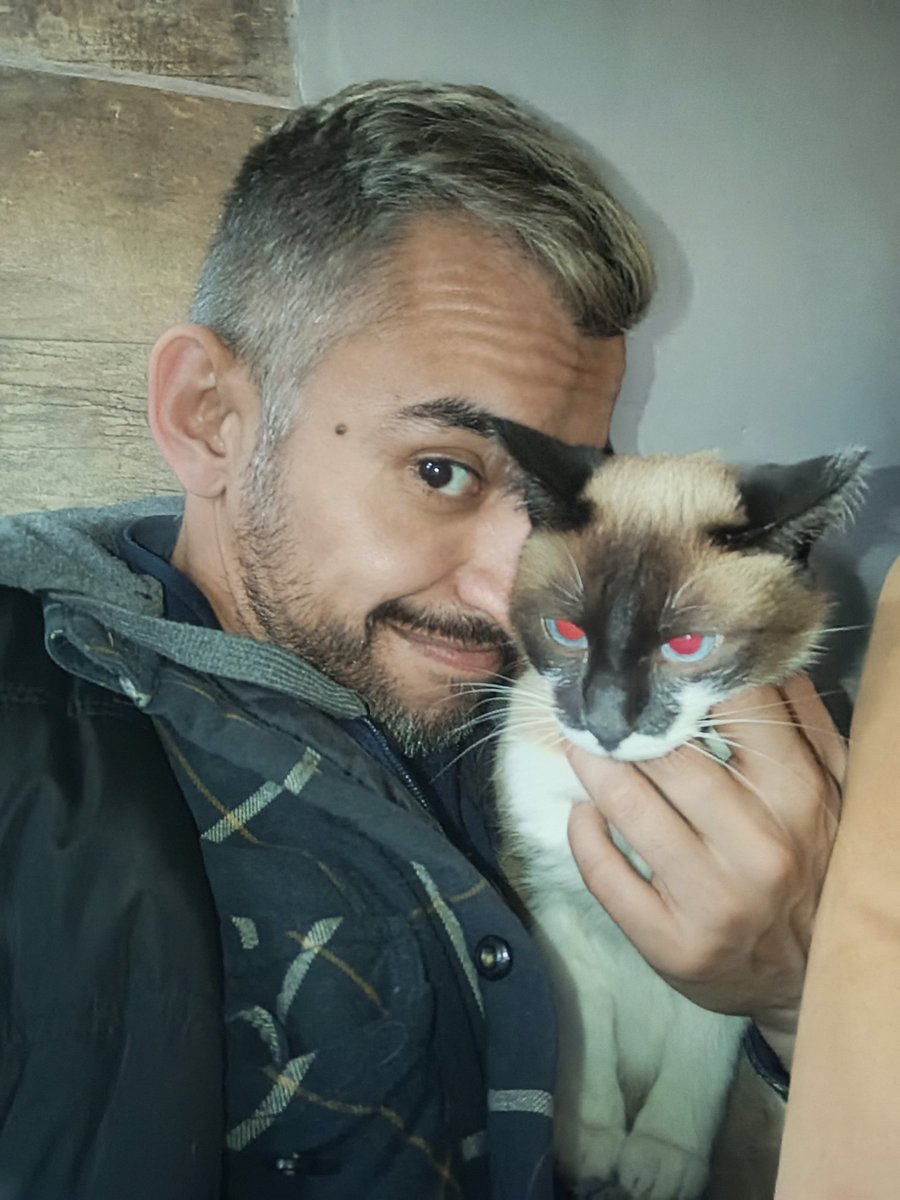 PretoRichard's tweet photo. @feliperjofc Todo muito diz que tenho cara de safado, mas não sou safado na hora....não falo muita putaria.🤷🏼‍♂️😅 https://t.co/OItU0k7hCP