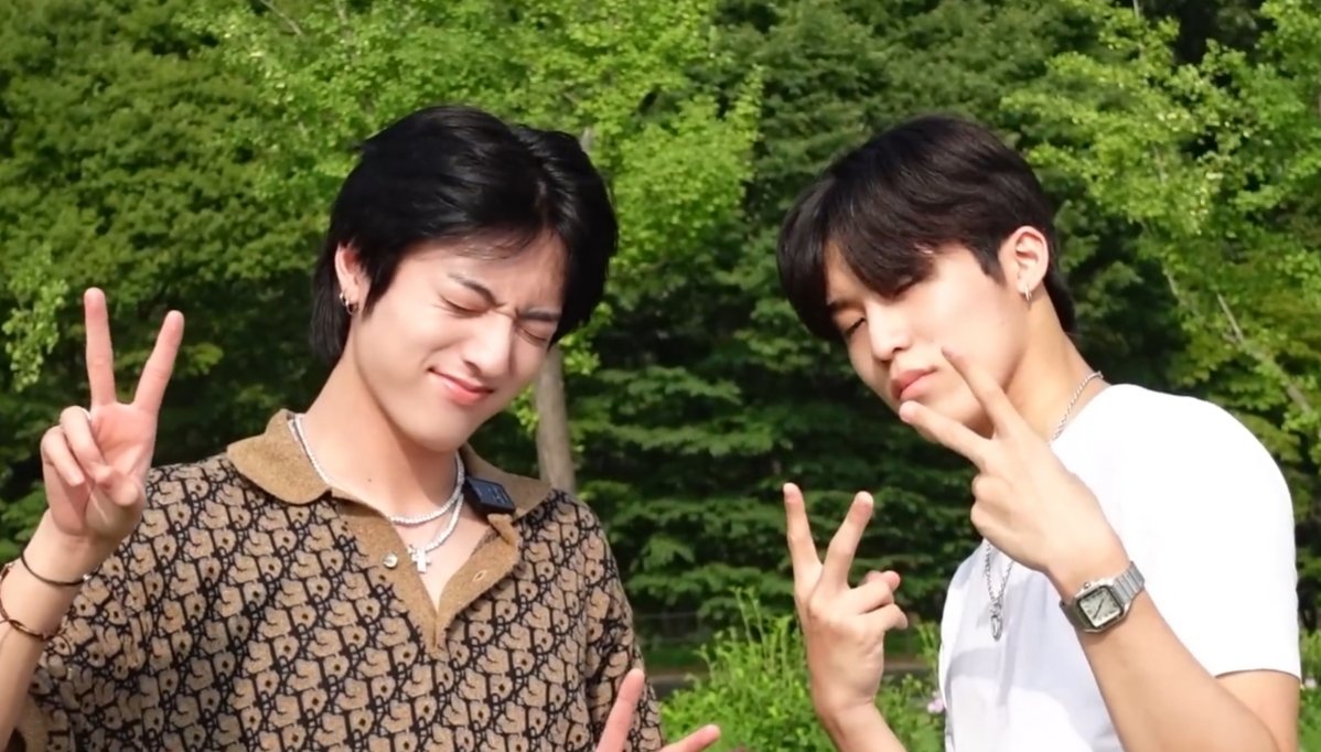 maaaeee04's tweet photo. 04 bestie 🦋🐺
#HARUTO #JEONGWOO #TREASUEE https://t.co/3MRZsJ1Jel