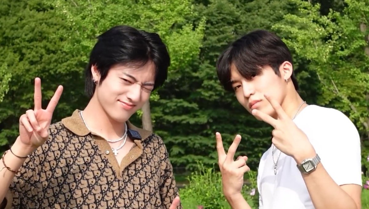 maaaeee04's tweet photo. 04 bestie 🦋🐺
#HARUTO #JEONGWOO #TREASUEE https://t.co/3MRZsJ1Jel