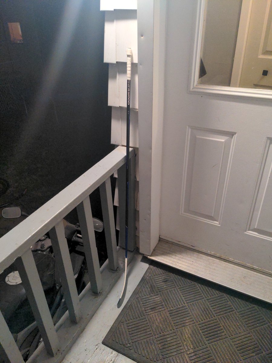 LavoieLuciano's tweet photo. Hopefully you can play lefty! Say hi to my mom and dad for me!#SticksOutForBen https://t.co/TegOpbFqCg