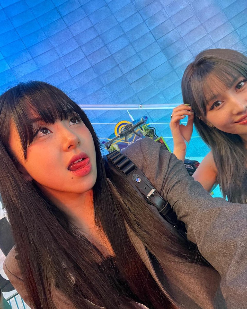 채영 (CHAEYOUNG) tweet media