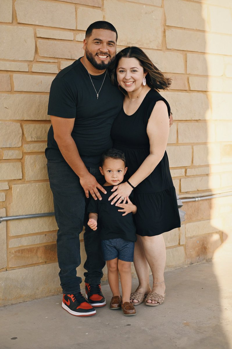 parisgrangel's tweet photo. Rangel fam 🤍 https://t.co/pj6OeBulRy