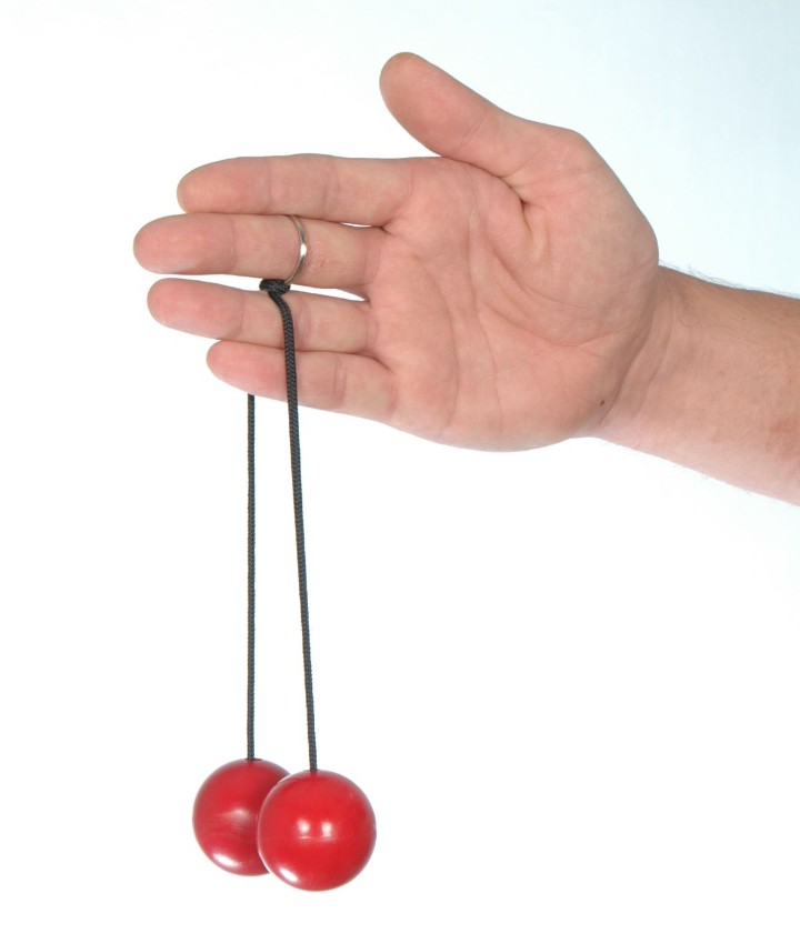 baloreye's tweet photo. Does viewing this object give you pain? #ToyFail #Bruised #Concussion #StockingStuffer https://t.co/a0jopP03Fc
