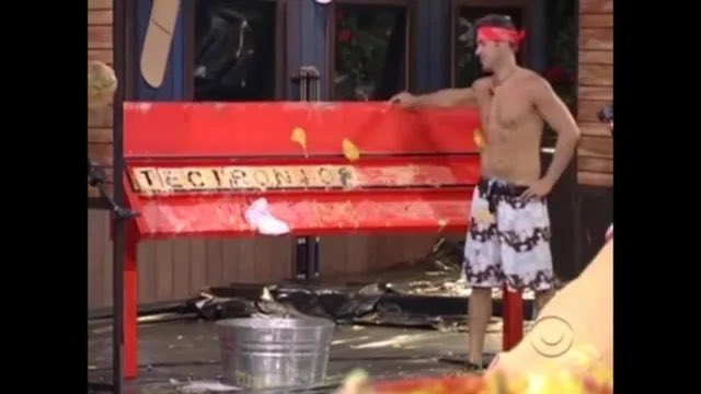 Justjulzx3's tweet photo. @AndyHerren https://t.co/Pv7y0evXr2