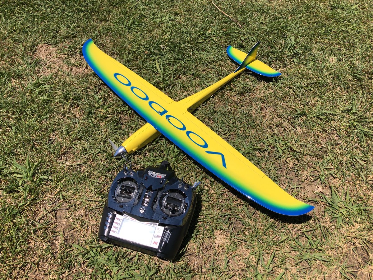K_Lab_Annex's tweet photo. #F5D
#ラジコン飛行機
…驚いたコレ飛ばしやすい
上空で数秒フルスロットルにしてみたけど、とりあえずシンカンセン位出そうな事はわかった…
あと必要なのはローレベルで飛ばす度胸? https://t.co/knkQnLAdv7