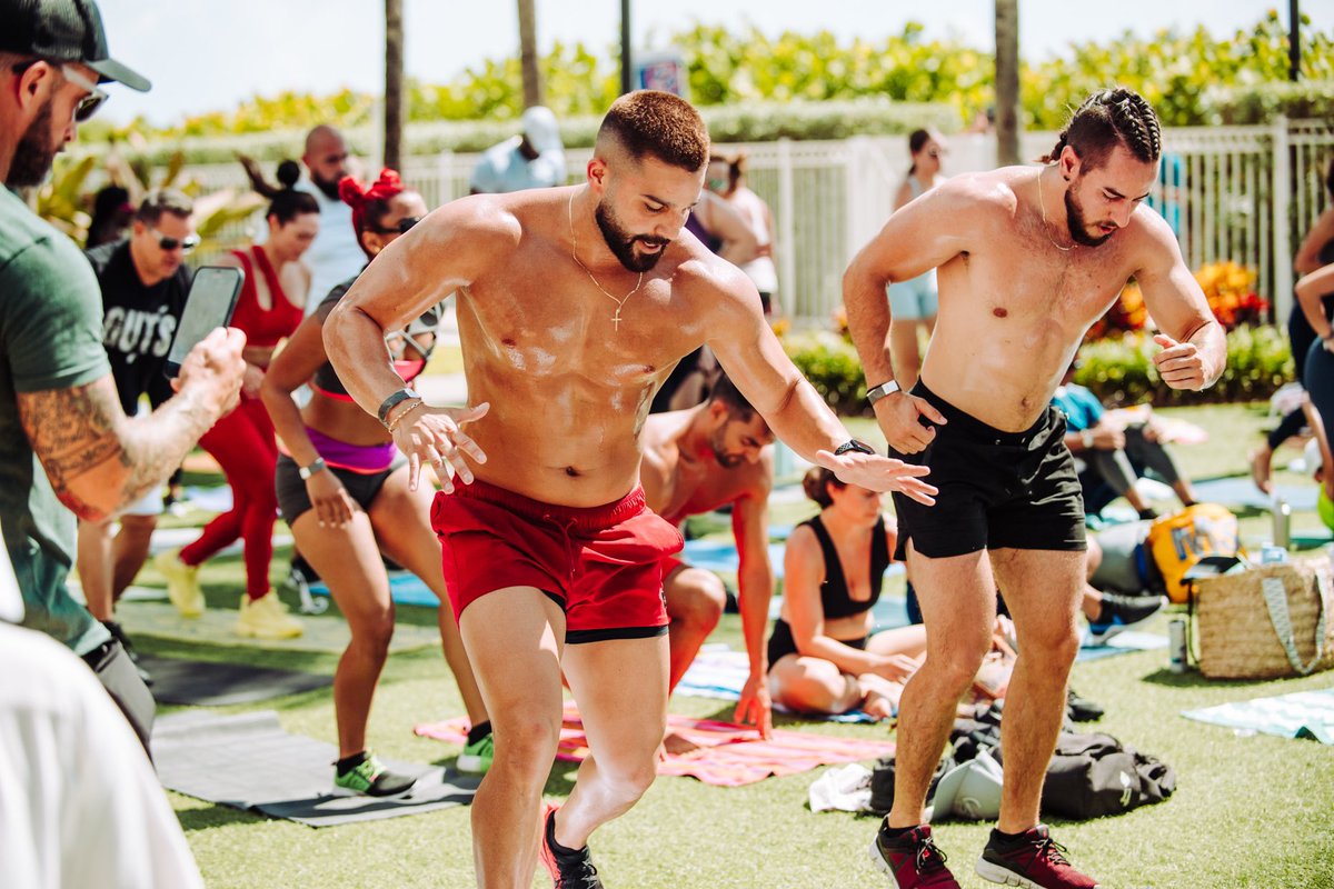StayFit305's tweet photo. Highlights from our 8/7 Summer Sweat Series workout at @EdenRocMia here: https://t.co/v5np4reGQF https://t.co/stOqcNvDkh