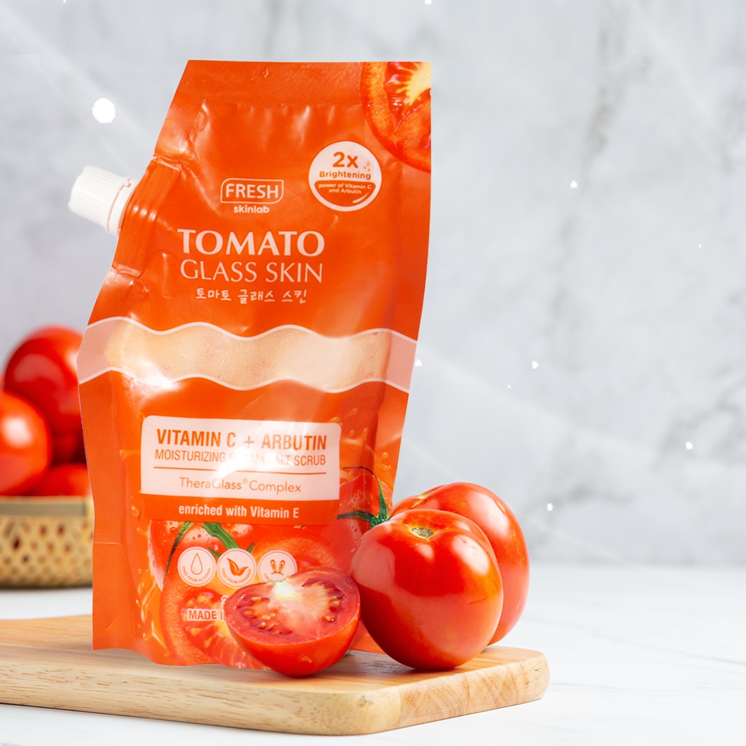 FreshSkinlabPH's tweet photo. All it takes is just one product to Exfoliate + Moisturize your skin! π€― Our crowd fave, Tomato Glass Skin Moisturizing Cream Salt Scrub is here to give you that body detox for brighter and glowing skin! π #LiveFresh #WatsonsPH #ShopSM #FreshSkinlab #TomatoGlassSkin #HilodHack https://t.co/V5bBqyXHaK