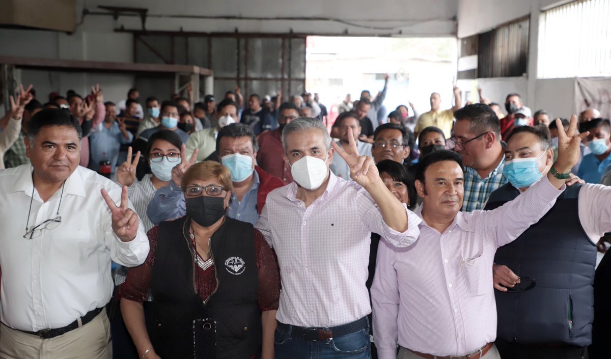 FerVilchisMx's tweet photo. #Unidos | Sumar y no dividir, son principios e ideales de nuestro movimiento de transformación. Por ello, esta tarde celebré una asamblea con mis amigos y líderes de la Alianza de Autotransportistas Autónomos de la República Mexicana (AAA), en el municipio de #Nezahualcóyotl. https://t.co/CM2dj93JCs