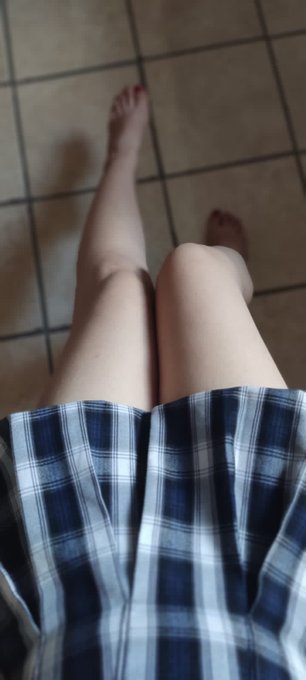 Un poquito de piernas 😉😘🤭💫 https://t.co/UEJZLeemQH<a href="/tag/anime"class="tags"><span>#anime</span></a><a href="/tag/onlyfans"class="tags"><span>#onlyfans</span></a>