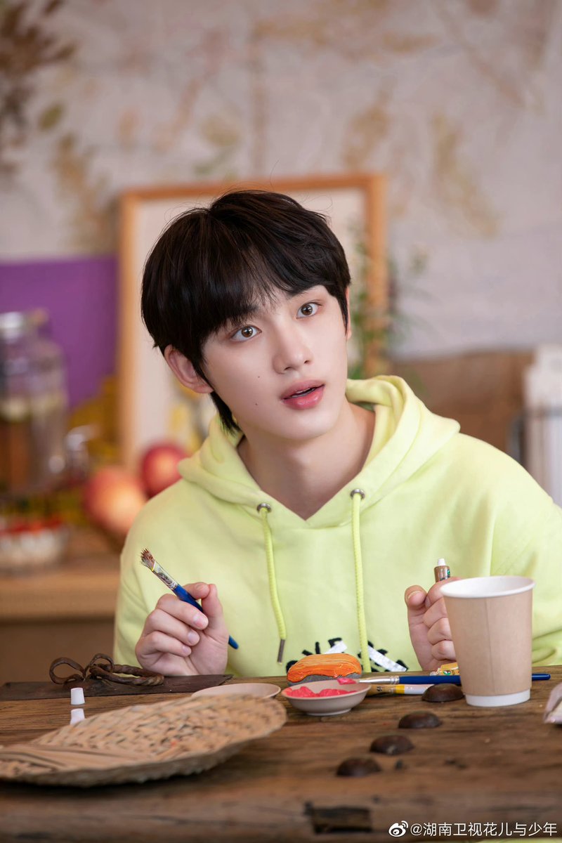 TNT_LATAM's tweet photo. 湖南卫视花儿与少年 actualizó en  Weibo

"Mira a Chengxin en el CAP08 de《花儿与少年 Divas Hit The Road T4》a las 7:30PM CST "

(05/08/22)
#DingChengxin #Chengxin https://t.co/2RtxLaC4BX