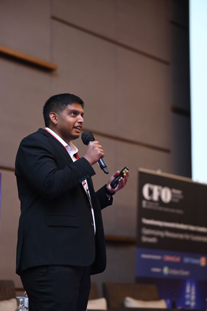 QuestexA's tweet photo. Mark Wilfred, Director, Solutions Consulting, Southeast Asia, SAP Concur sharing his expert insight on how to 'Achieve Sustainable Cost Reduction by Driving Compliance In Your Organization's Employee Discretionary Spend' https://t.co/MSqT40Uhva