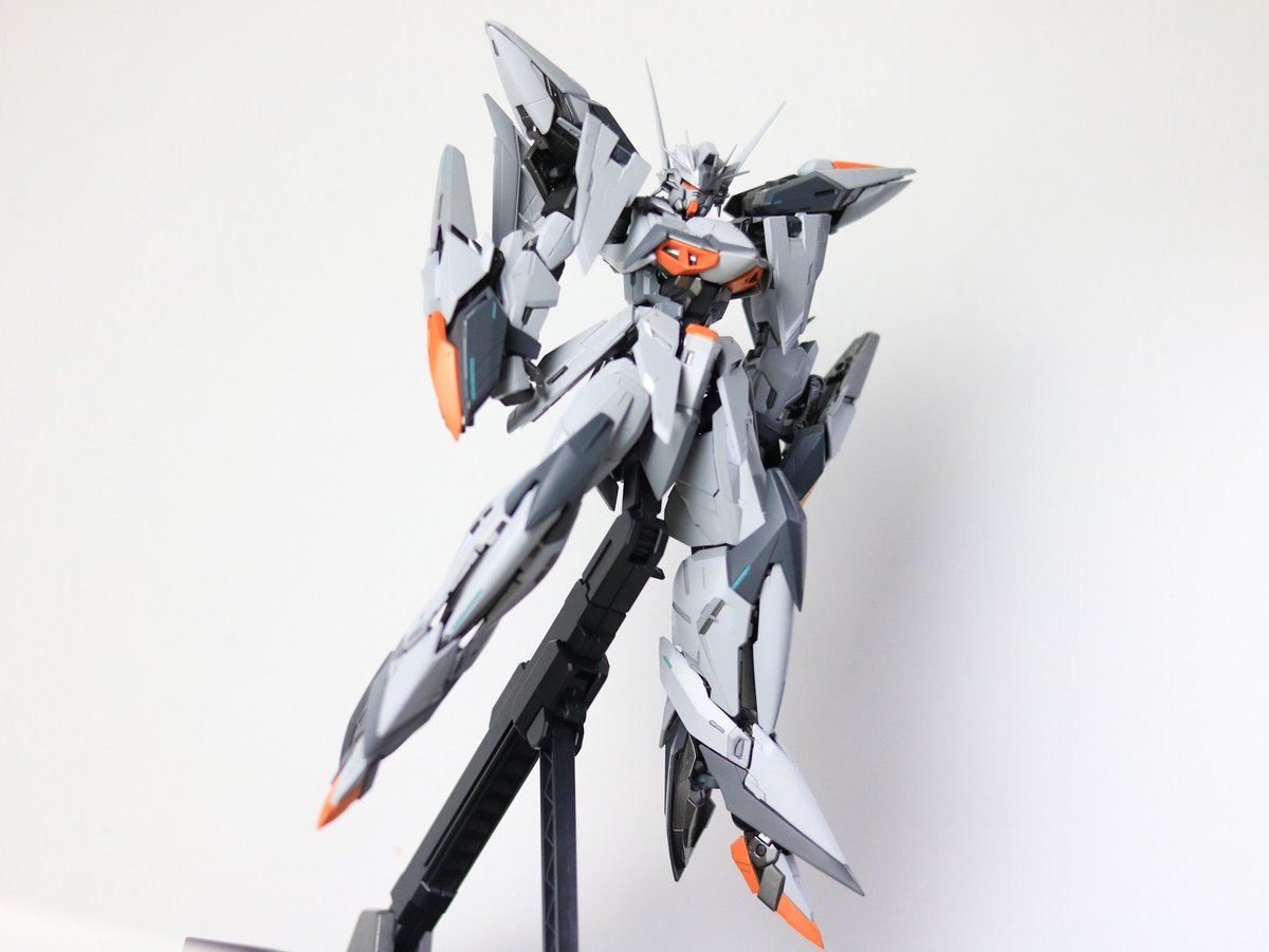 gabgrade's tweet photo. MG Eclipse Gundam progress. Still no panel lining and decals yet 😂

#eclipsegundam #gundamseed https://t.co/3L5cjnSwJm