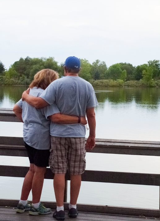 KyleClark's tweet photo. When a Colorado family loses a child, at any age, the non-profit 3Hopeful Hearts offers compassion and care from other bereaved parents, one-on-one and at retreats. #HeyNext viewers have raised $10,000 tonight and I'll match the next 50 donations of $5: https://t.co/MtOtmOt1nV https://t.co/y0gM8eYQnb