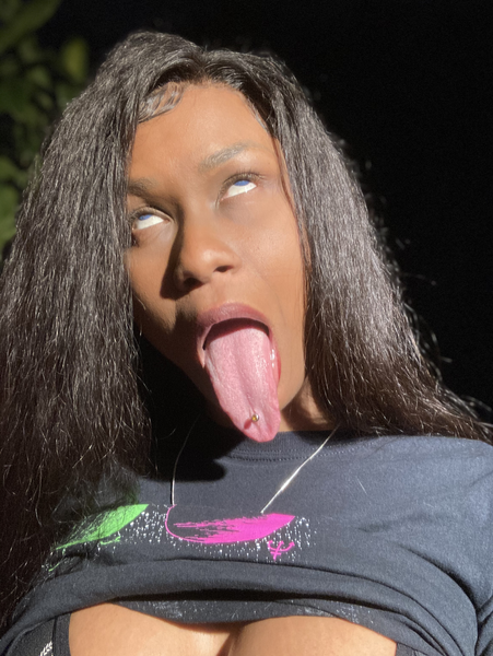 Xdolltv's tweet photo. My #PicStore has a brand new photo set.View it at https://t.co/VyflO9vYUi. https://t.co/BHXR8pIK0H