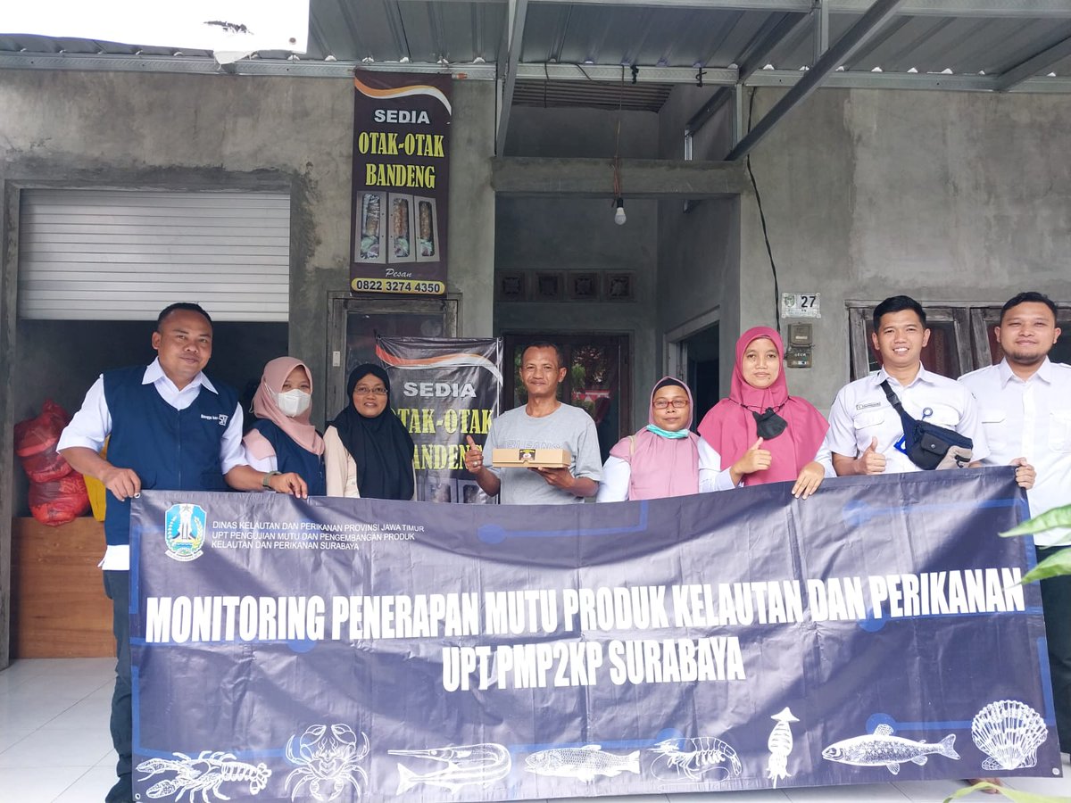 Risdyamasta23's tweet photo. Rabu (10/8) Rianda R. PPB Kota Madiun, Melakukan pendampingan pengujian Formalin olahan ikan di UMKM Pengolah Hasil Perikanan Kota Madiun bersama UPT PMP2KP Surabaya  #GiatLuhkanSatminkalBWI  #luhlapor #KotaMadiun @bppp_banyuwangi @puslatluhkp @DKPPkotamadiun https://t.co/WDbBGnxRAj