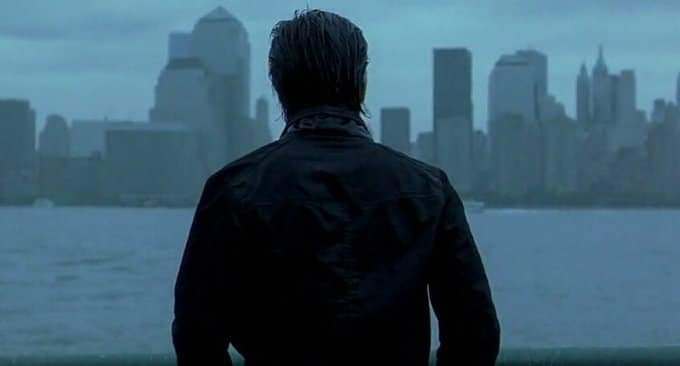 SrkianDas04's tweet photo. This scene ☔️

Ufffffffff One of the most handsome look of SRK! 🔥🔥

Mohabbat ke zamaane guzar gaye janaab ... ab chote mote pyar se hi kaam chala lijiye aap..

Kabhi Alvida Naa Kehna was screened at Tokyo Festival. The film was included in the Libray of
(1/1)

#16YearsOfKANK https://t.co/UwCxxTOQ43