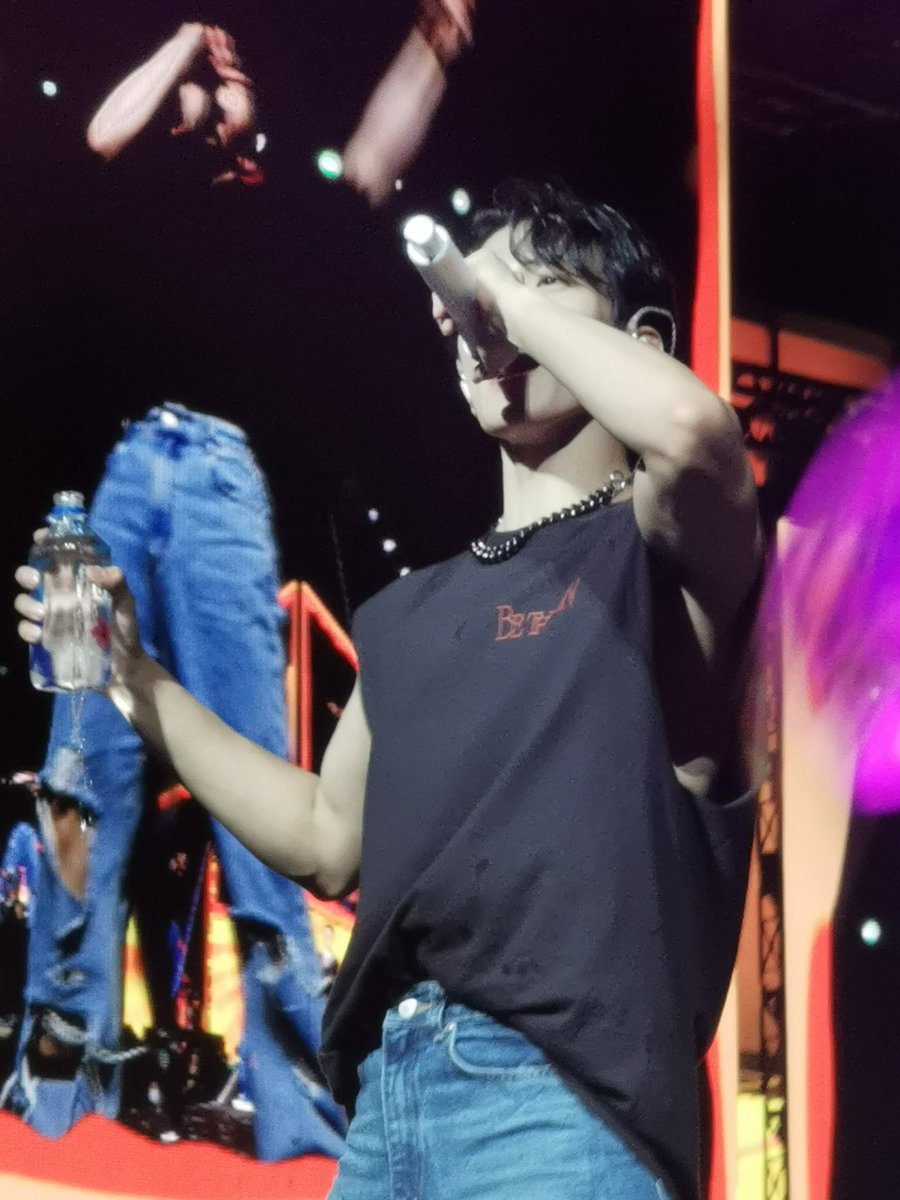 matzunit's tweet image. EVIL