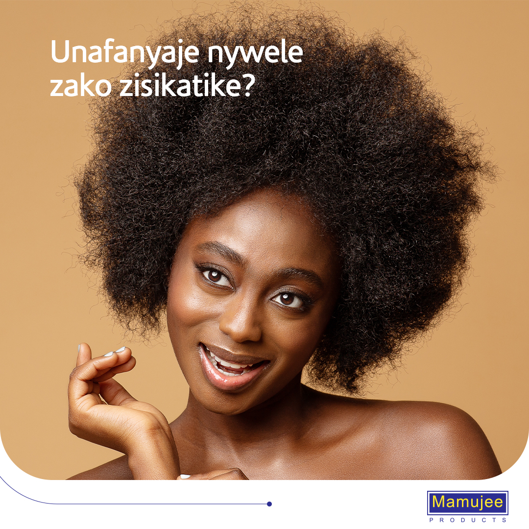 MamujeeLtd's tweet photo. Matunzo ya nywele huwa na changamoto hususani linapokuja tatizo la nywele kukatika.

 Ili kuzuia kukatika kwa nywele, hakikisha unachana nywele zako taratibuna kwa nywele ngumu basi ziloweshe na kupaka mafuta kabla ya kuzichana. #SisiNiMamujee https://t.co/TTXp7X3ORM