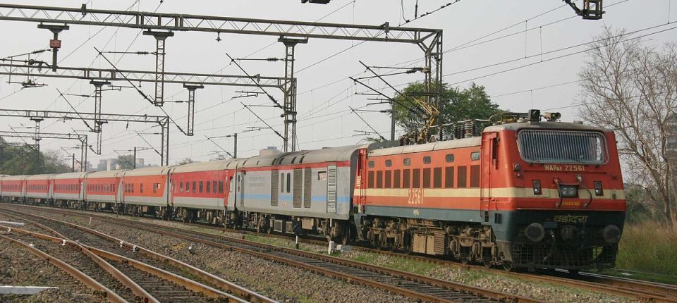 nerailwaygkp's tweet photo. कृपया ध्यान दें....

रेल यत्रियों की सुविधा हेतु

12226/12225 दिल्ली-आजमगढ़-दिल्ली कैफियात एक्सप्रेस में एक माह के लिये अस्थायी आधार पर शयनयान श्रेणी के एक को�� के स्थान पर वातानुकूलित तृतीय इकोनामी श्रेणी का 01 कोच लगाया जायेगा । https://t.co/mSYSjPJY0y