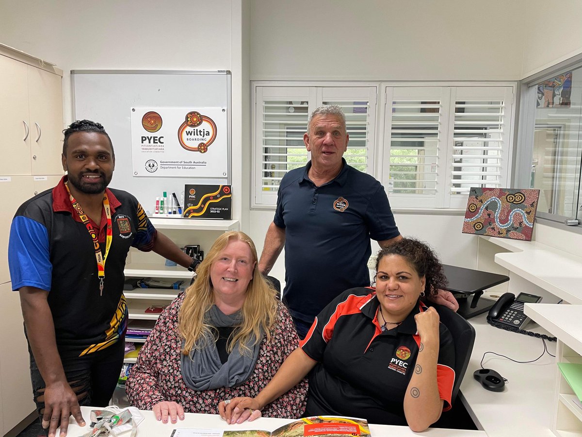 PYECAC's tweet image. PYEC will share an office space at Wiltja Boarding so we can work closely with Wiltja students &amp;amp; staff
We&apos;re excited to work together to connect with the Anangu students who come for secondary education in Adelaide
📸Zibeon &amp;amp; Ina with Cheryl (Manager)&amp;amp; Geoff (Senior Youth Worker)