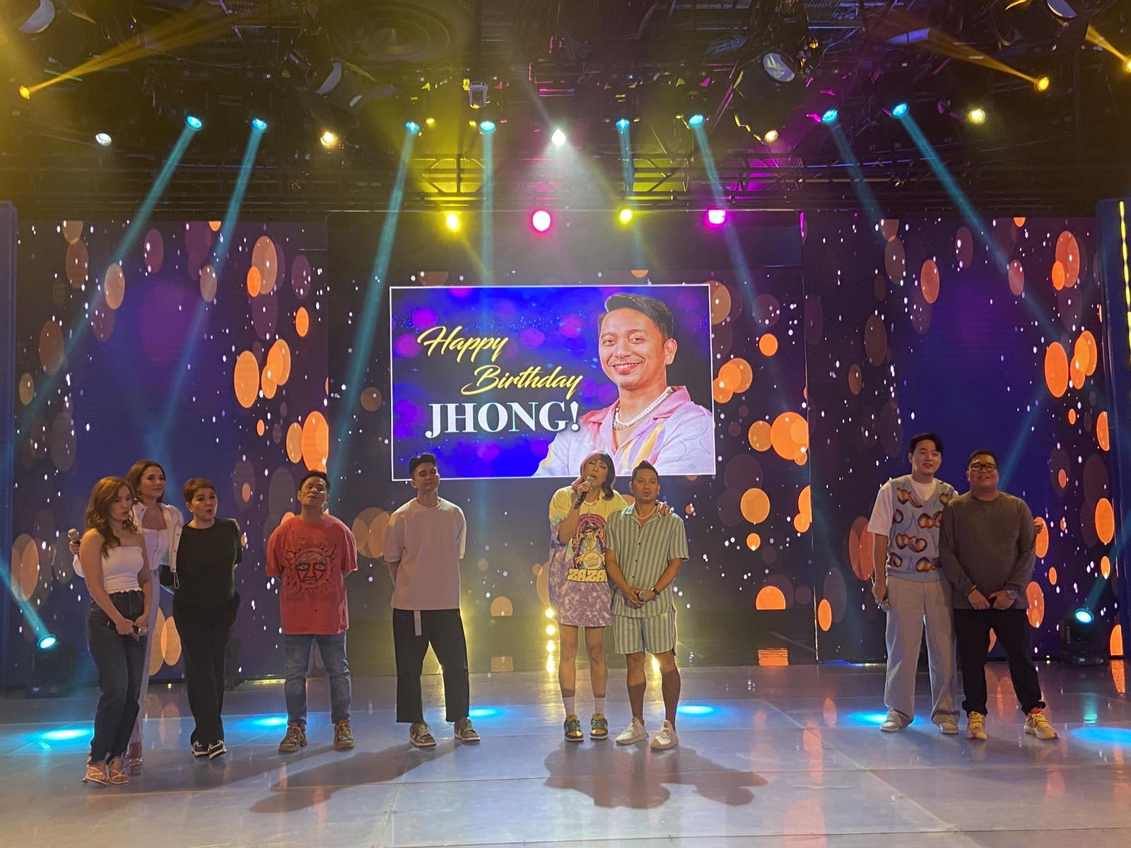 ItsShowtimeNa: Happy birthday sa nag-iisang Sample King na si Kuys Jhong Hilario! 