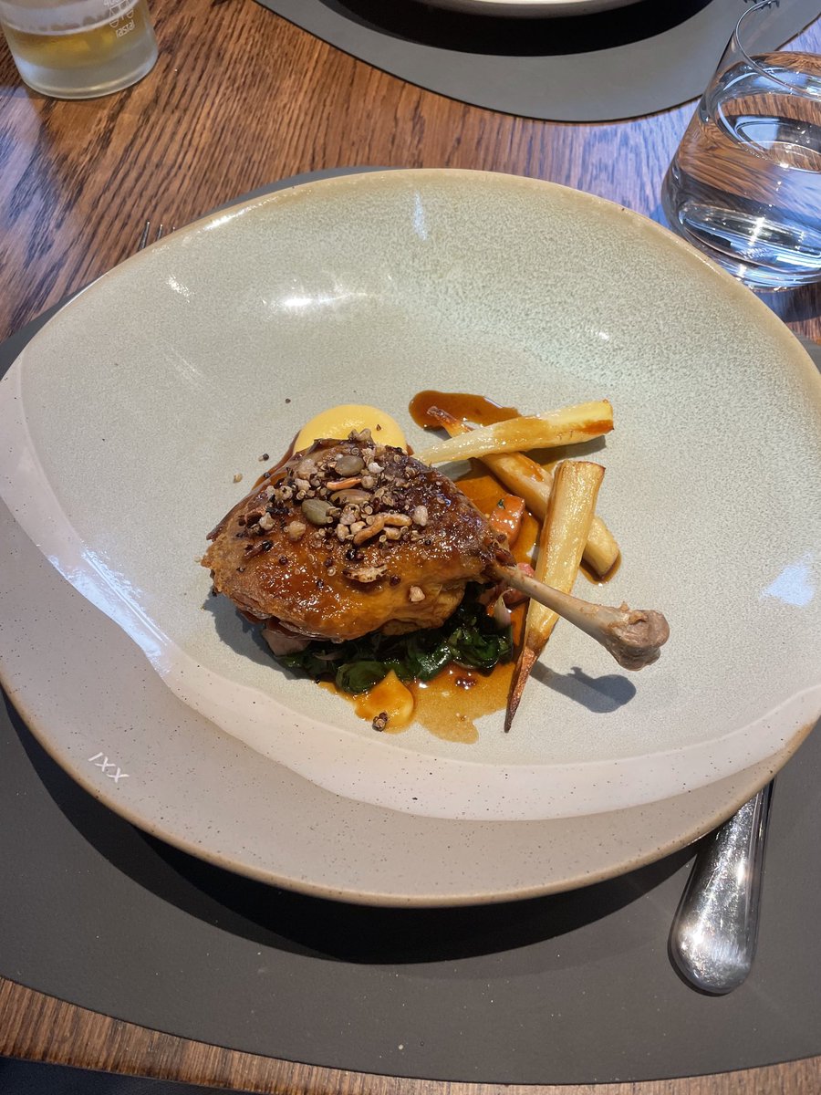 1000giggles's tweet photo. #ToteBar&Dining โฆ@TheValleyโฉ #Outstanding #Food #WineList #Service #EatLocal #InThePonds #MooneePonds #3039 #Delish ๐ ๐คฉ๐งก๐๐ https://t.co/syGYt5FOWs