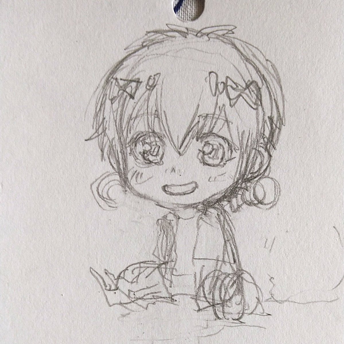 「久しぶりに紙に描いてみたら手元がよく見えない。ポーズも決めかねてる。絵が変わりす」|藤咲淳一＠私のイラスト