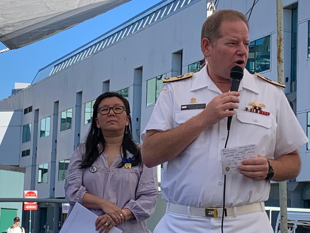 MiaYenCanada's tweet photo. Thanks 🙏🏽 to @WestCoastCmdre, @HmcsYellowknife &amp; @HMCS_NCSMSask for flying the 🇨🇦  with me &amp; the @CanCGSeattle team at @SeafairFestival in #Seattle last week. 

🇨🇦 has an important role to play in North American security. #FriendsAlliesPartners https://t.co/StFNUIQebg