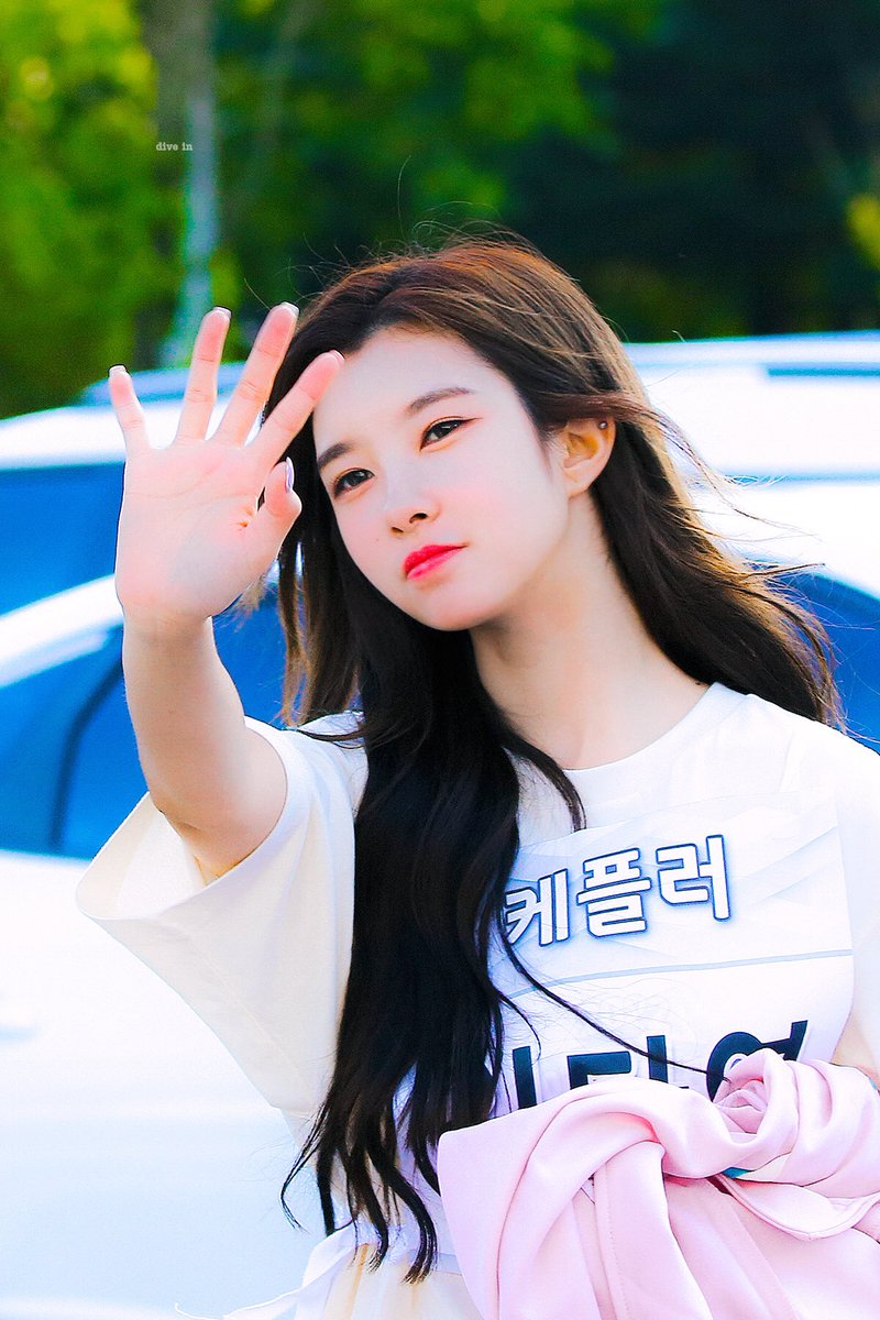 DIVEIN_DY's tweet photo. 220801 🍃✨

#김다연 #KIMDAYEON #케플러 #Kep1er https://t.co/p3d59DuTp3
