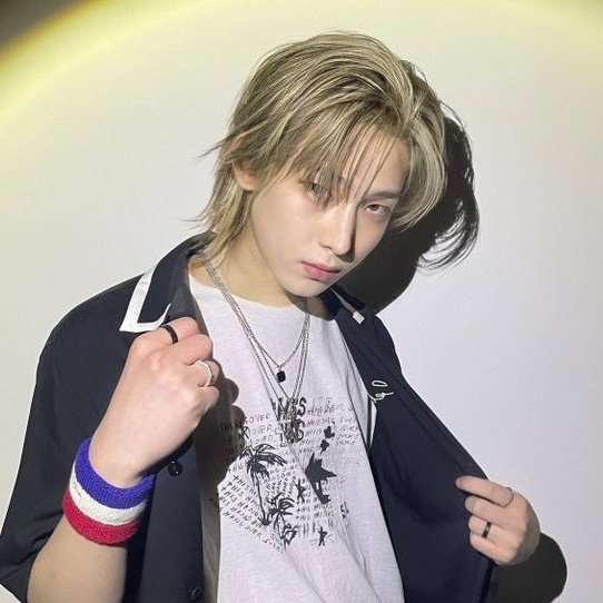 sjypouts's tweet photo. mullet sunoo soon ... ARE WE READY ???! 😭😭 https://t.co/PHV6rgpVN5