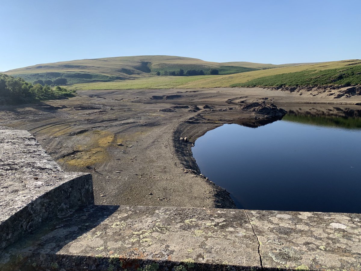nwarner's tweet image. Glorious weather in Wales, but the Elan Valley reservoirs look alarmingly low.
