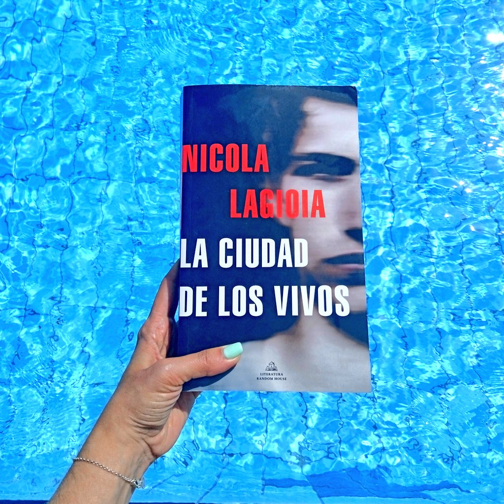 Verano en el pueblo 💙💙💙 

#LaCiudadDeLosVivos