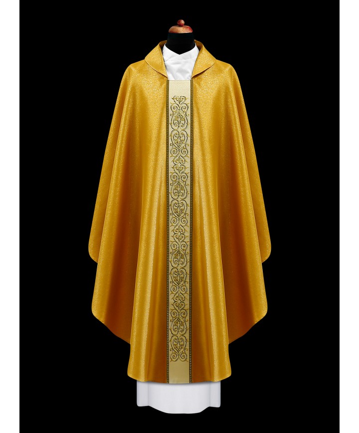 AsifGeorge8's tweet photo. Golden chasuble vestments, summer sale $315. for Oder direct message. @AsifGeorge8 

#Catholic #CatholicChurch #PopeFrancis #MaltaGuinnessWPL #Clothing #kidswear #kidsclub #HolySpirit #JesusChrist #JesusIsLord #LordOfTheRings #Christianity https://t.co/HTPV6cpREb