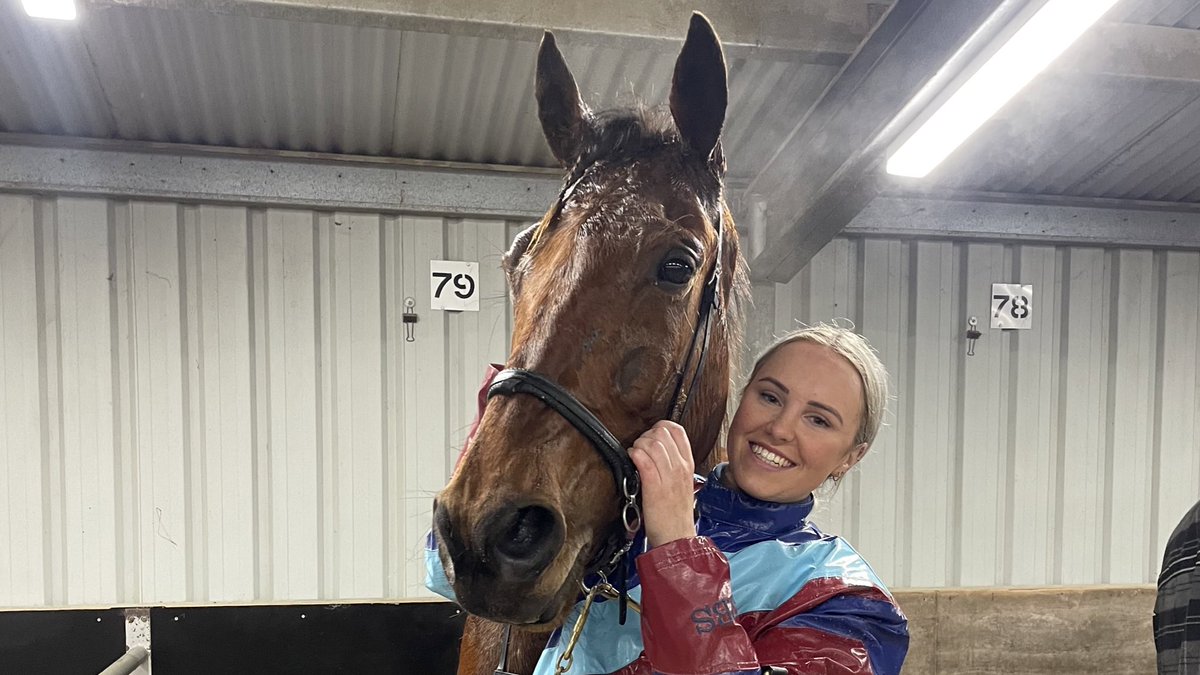 Larajay Farm (@larajayfarm) on Twitter photo <a href="/EllenRixon/">ellen rixon</a> & KURAN EXPRESS are proving to be a formidable duo, securing another win together, this time at Echuca in the Ride High @ Alabar Pace. 🚀 <a href="/EllenRixon/">ellen rixon</a> & KURAN EXPRESS are proving to be a formidable duo, securing another win together, this time at Echuca in the Ride High @ Alabar Pace. 🚀