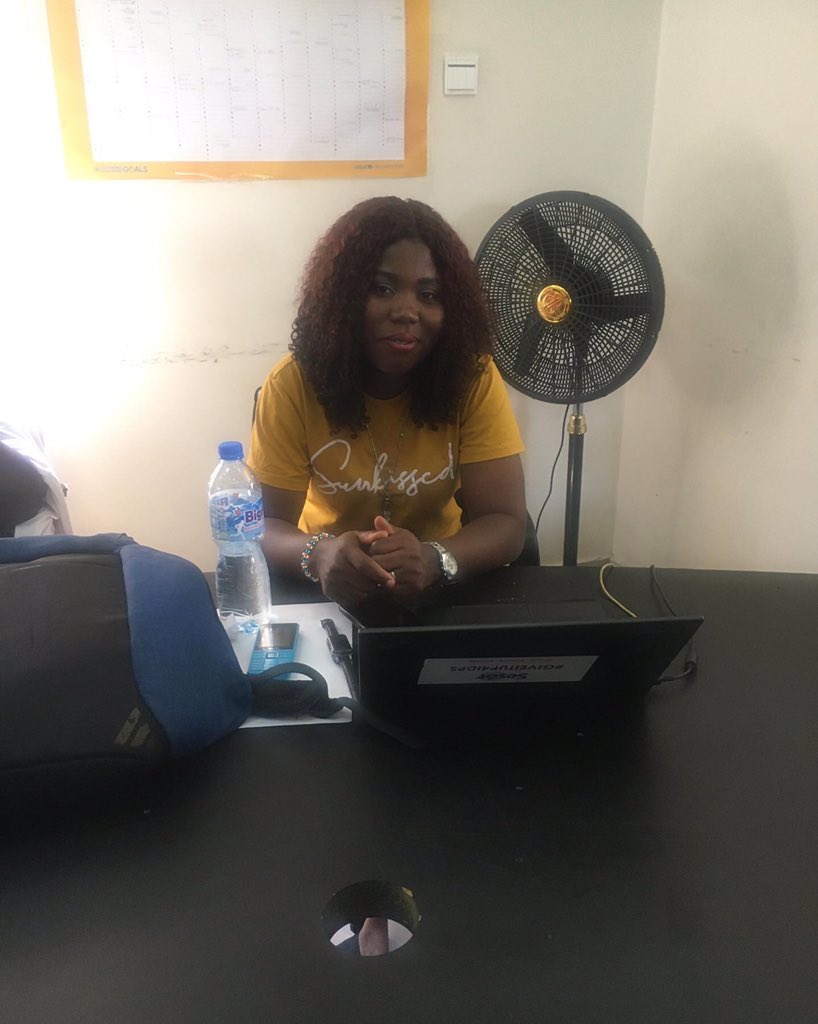 sesorafrica's tweet photo. Final day of the 3-day “Advanced Business and Financial Literacy Training” has commenced!
Swipe 👉🏽
Spot a representative @BeckyBeckysleek from our partner @Grooming_Centre
#sesor #groomingcenter #idp #lagos #smallbusiness #training #empowerment #womenempowerment https://t.co/VwrEWk1G4R
