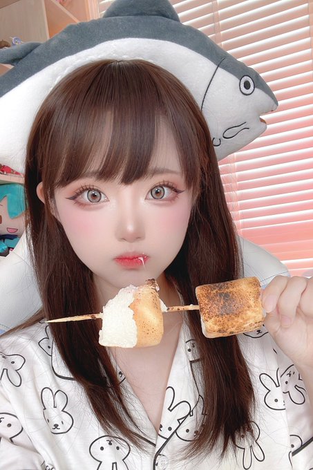Twitterのコスプレ画像26