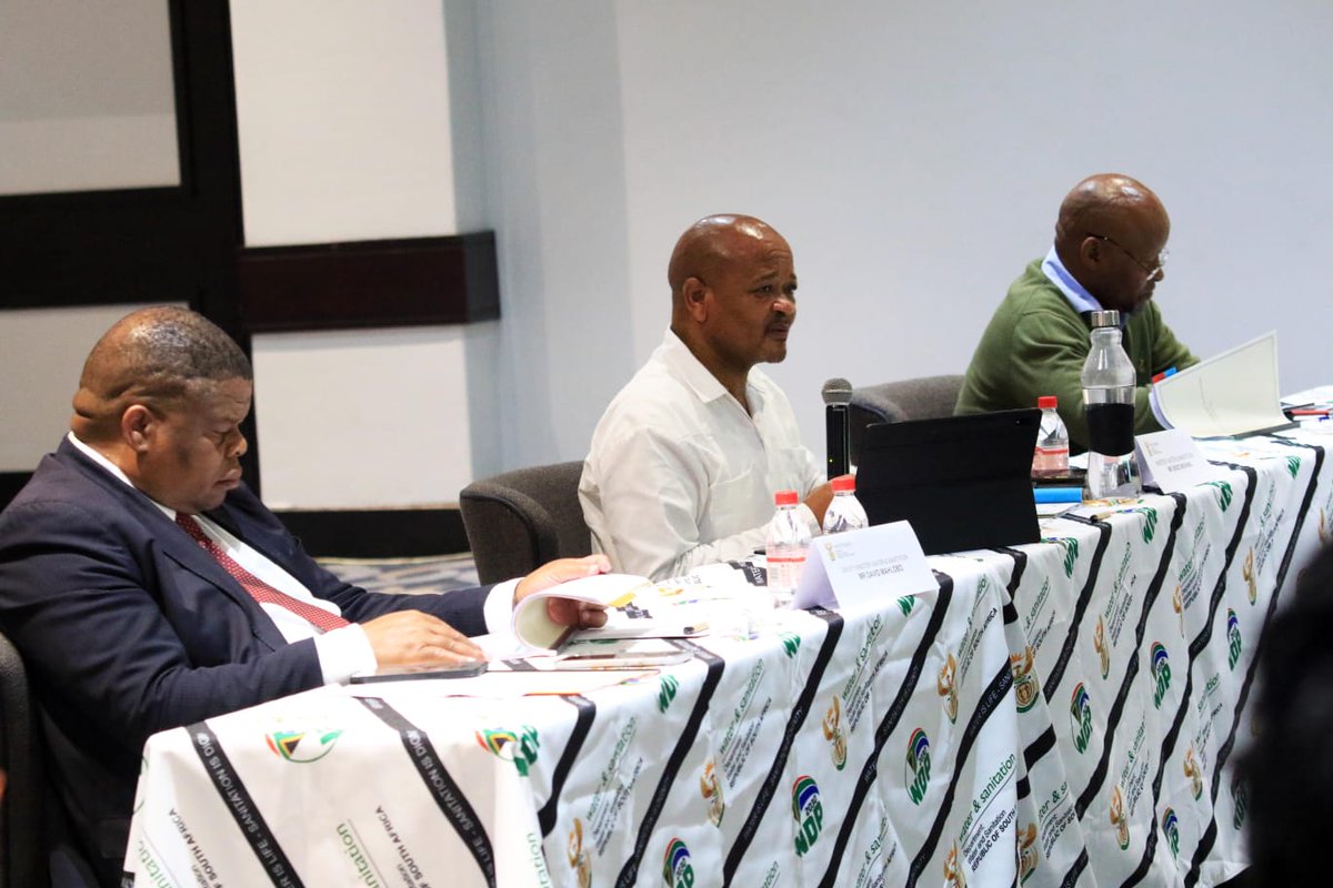 Senzo_Mchunu_'s tweet photo. [In Pictures] Meeting on uMkhomazi Water Project Phase 1. @DWS_RSA @TCTA_RSA @UmgeniWater https://t.co/IuaIIsA2dC