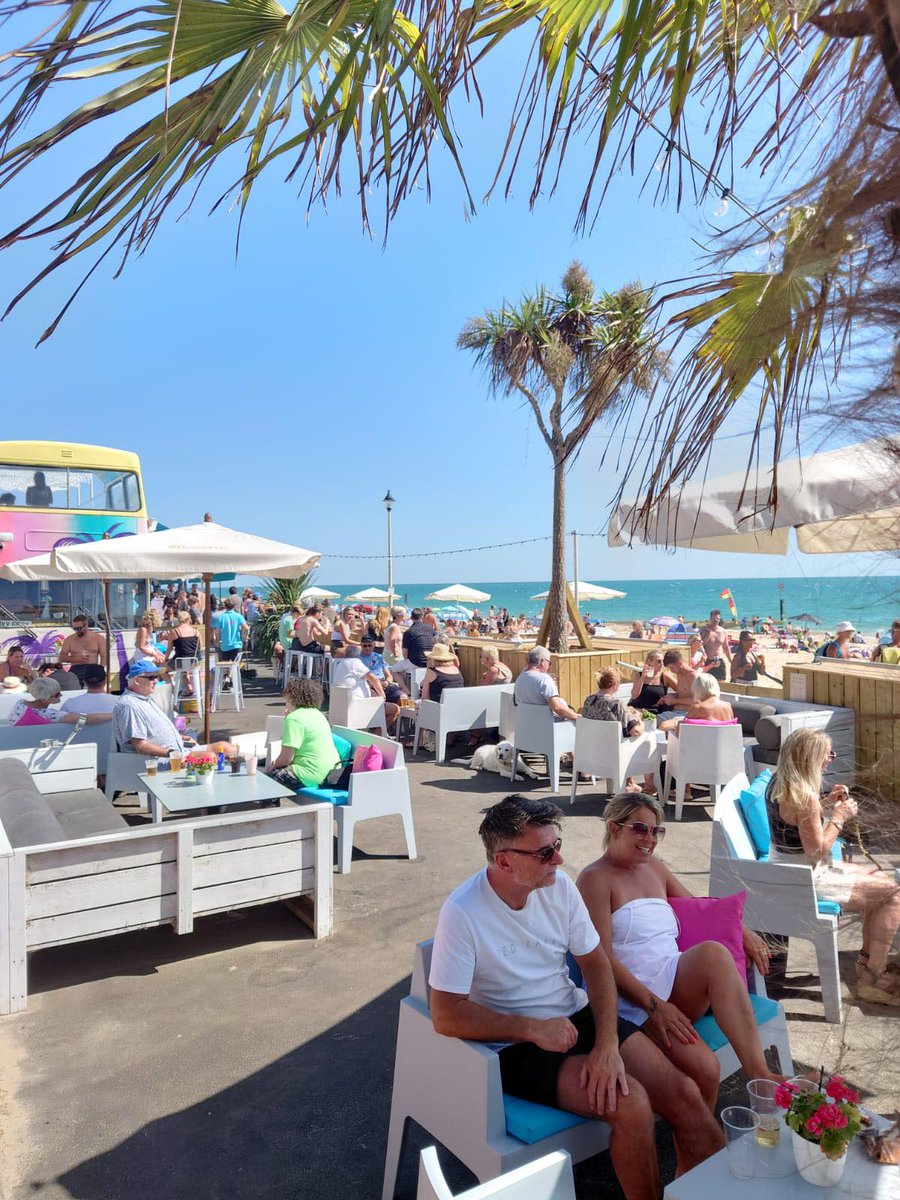 sobobeachclub's tweet photo. 🎶 SO Balearic with Brandon Block from 2pm! 😎 
Bound to be another busy one, so grab your spot early 🙌 
.
.
#southbourne #lovesouthbourne #sobobeach https://t.co/p5bLIDpL8m