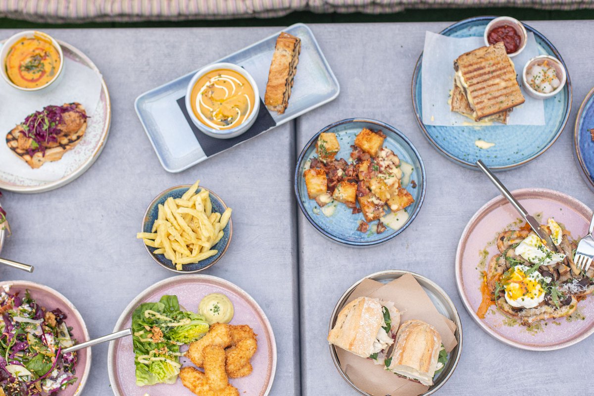 stathamskk's tweet photo. A small selection of our lunch & weekend brunch dishes โจPerfect options for outdoor dining in our sunny courtyard in this beautiful weather! โ๏ธ #stathams #outdoordining #kilkenny #patrickstreet #lunch #brunch https://t.co/UoPl4rGFQI