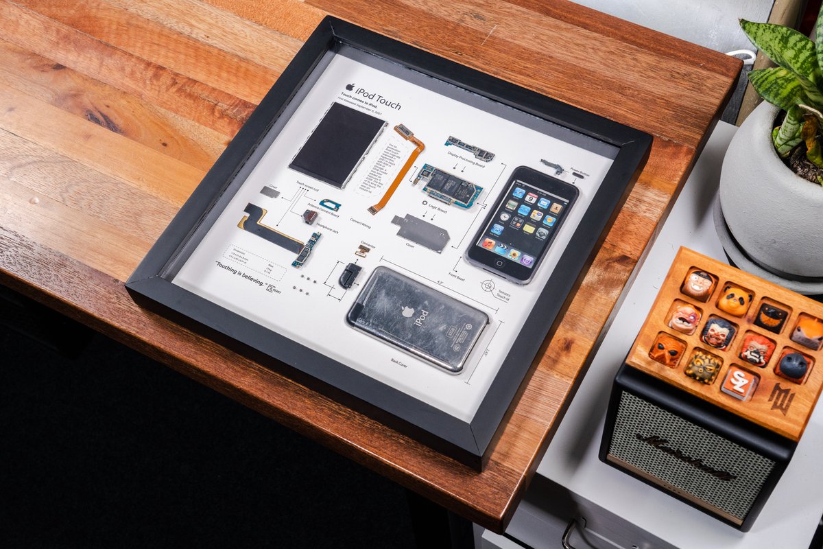 Xreart_Official's tweet photo. The perfect way to recycle your most precious tech gadgets
β‘οΈ ππππ ππππ: https://t.co/JmO5EWwcGG
#xreart #ipod #ipodtouch #apple #appleipod #ipodclassic #ipodnano #ipodart #ipodmini #ipod1stgen #applefan #applemusic #applemusicplaylist #ipodmod #applelover #tech #techart https://t.co/KGV0G8kATV