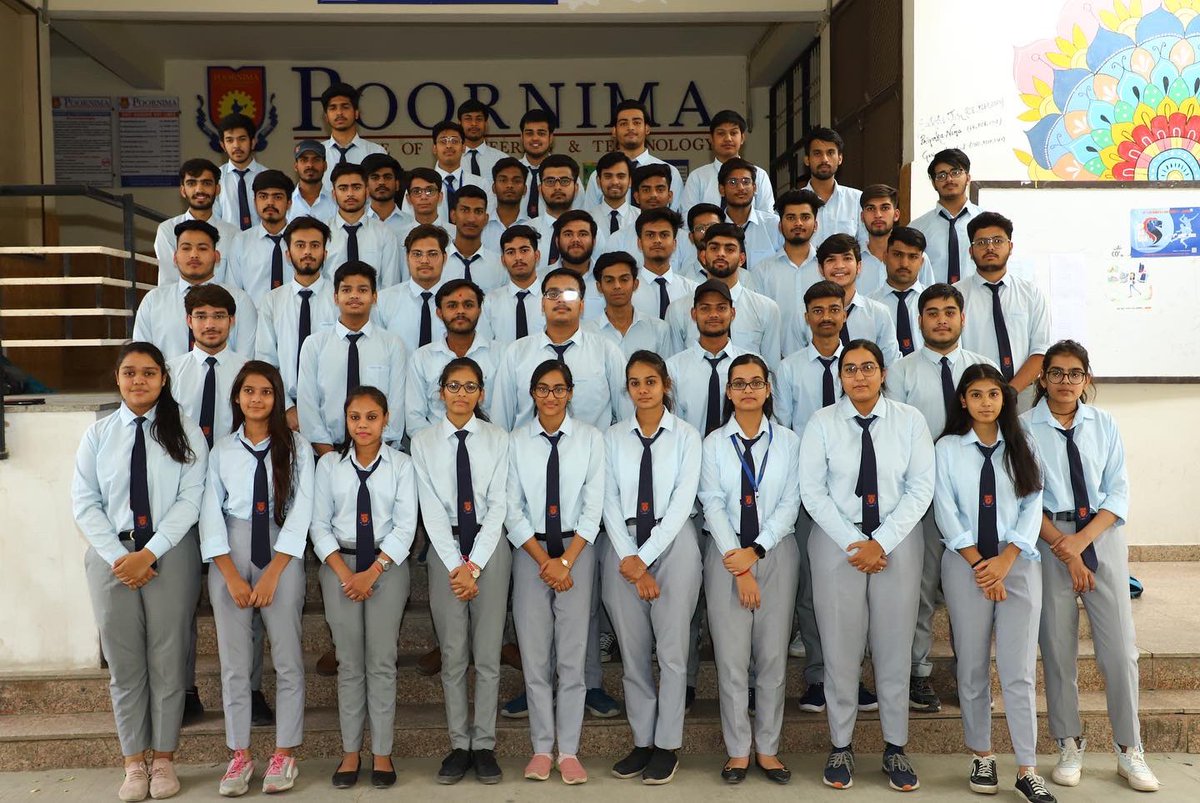 1st year group picture ✨

Let’s embrace this college life forever in our hearts ♥️ 
.
.
.
.
#poornimainstitute #jaipur #firstyear #collegelife #collegememories #classmates